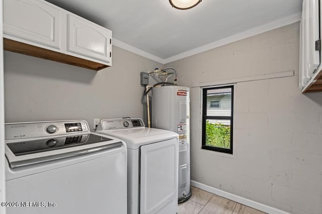 1108 LEEDA Drive, Jacksonville, FL 32254