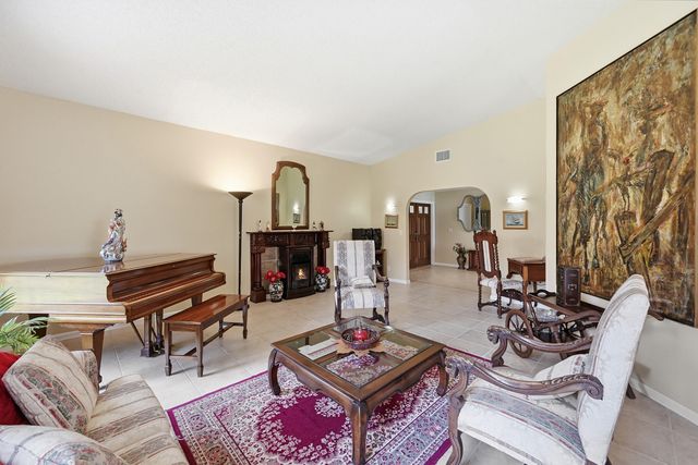 1042 NW 110th Lane, Coral Springs, FL 33071