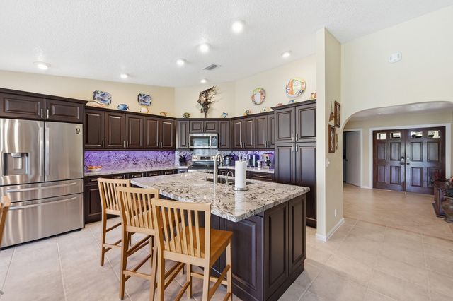 1042 NW 110th Lane, Coral Springs, FL 33071