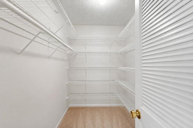 1042 NW 110th Lane, Coral Springs, FL 33071