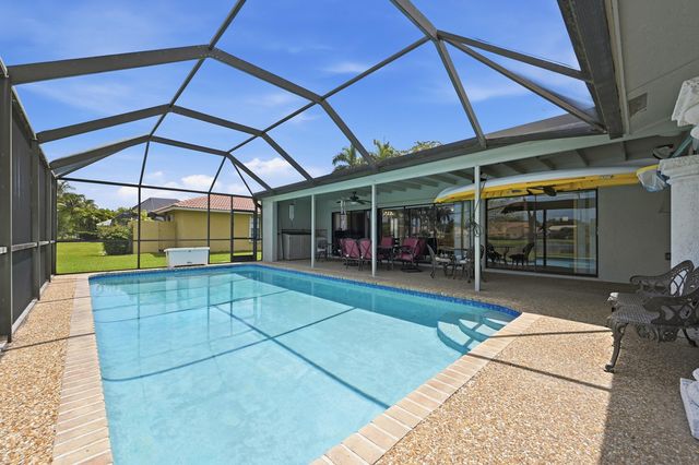 1042 NW 110th Lane, Coral Springs, FL 33071