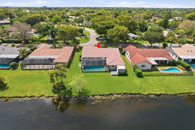 1042 NW 110th Lane, Coral Springs, FL 33071