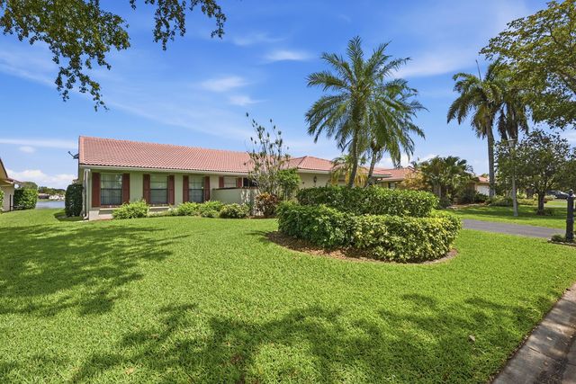 1042 NW 110th Lane, Coral Springs, FL 33071