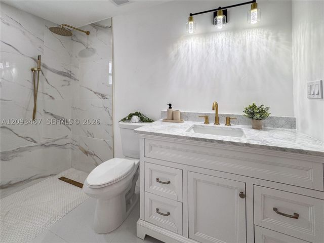 3630 NW 98th St, Miami, FL 33147