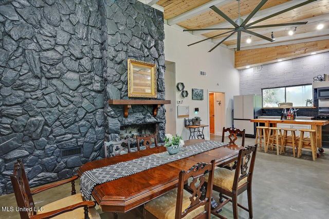 108 Kimwood Place, Florence, MS 39073