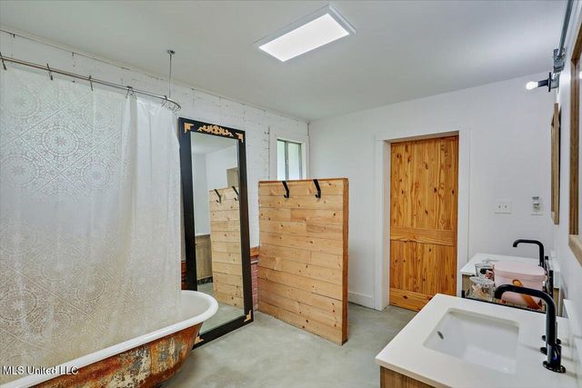 108 Kimwood Place, Florence, MS 39073