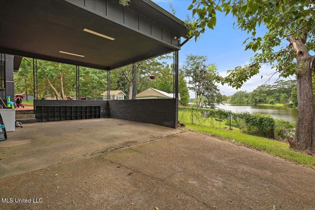 108 Kimwood Place, Florence, MS 39073