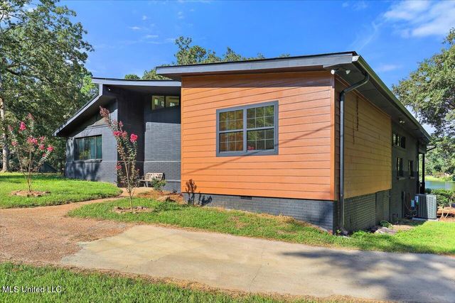 108 Kimwood Place, Florence, MS 39073