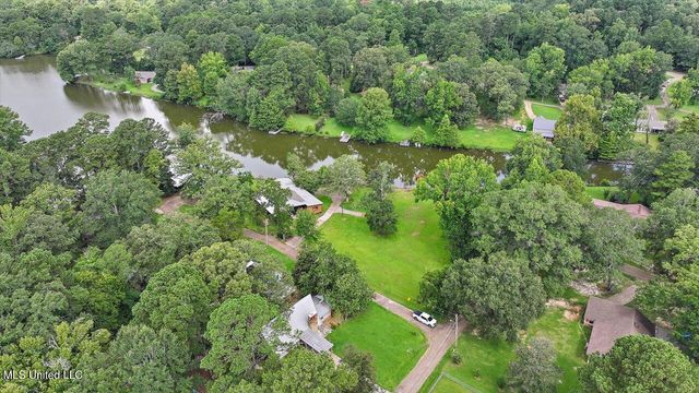 108 Kimwood Place, Florence, MS 39073