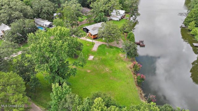 108 Kimwood Place, Florence, MS 39073