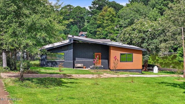 108 Kimwood Place, Florence, MS 39073