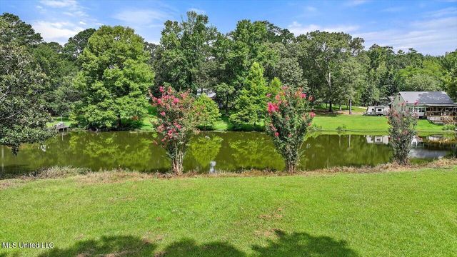 108 Kimwood Place, Florence, MS 39073