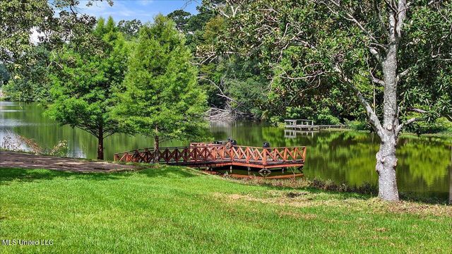 108 Kimwood Place, Florence, MS 39073