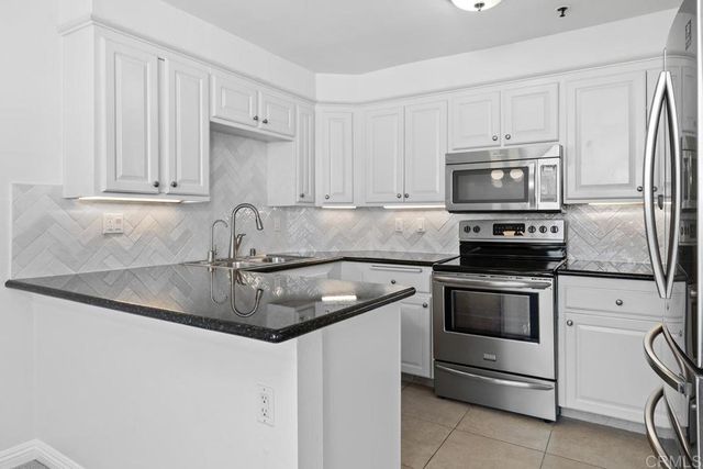 3939 ILLINOIS Street 3D, San Diego, CA 92104