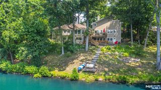 146 Lakewood Drive, Denville Township, NJ 07046