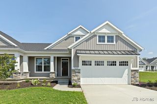 7603 Brook Villa Court 17, Allendale, MI 49401