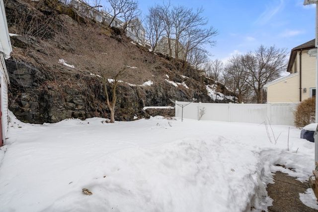 16 Isabella St, Lynn, MA 01902