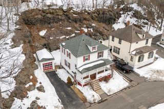 16 Isabella St, Lynn, MA 01902