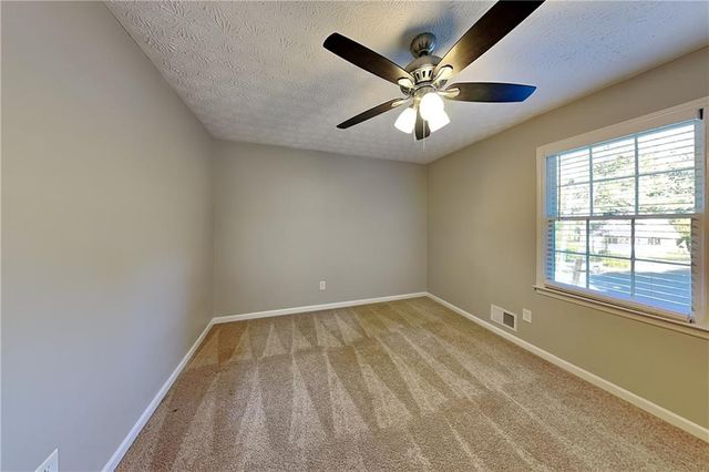 5225 Shadowood Drive, Canton, GA 30114