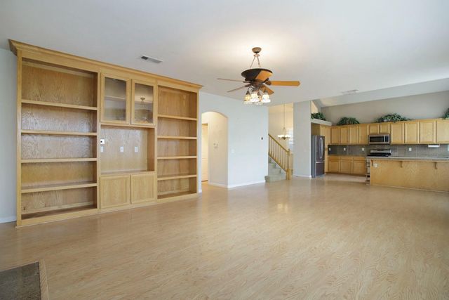 3489 Canyonlands Rd, Stockton, CA 95209