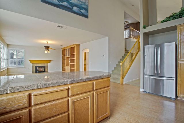 3489 Canyonlands Rd, Stockton, CA 95209