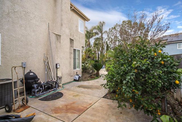 3489 Canyonlands Rd, Stockton, CA 95209