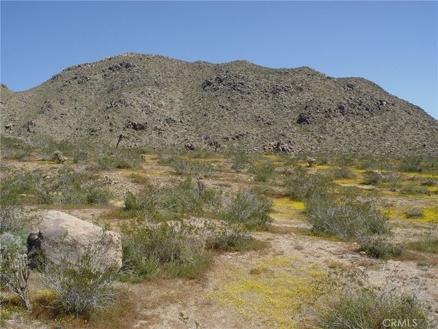 1 Susie Lane, Apple Valley, CA 92307