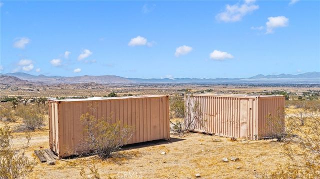 1 Susie Lane, Apple Valley, CA 92307