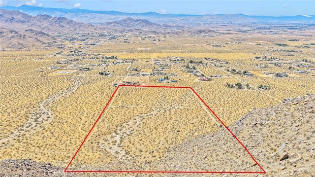 1 Susie Lane, Apple Valley, CA 92307
