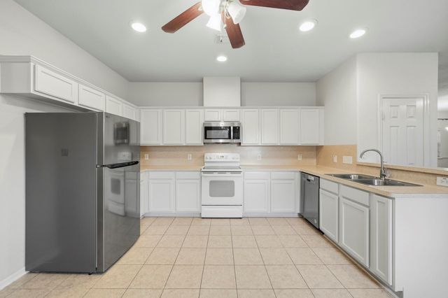 3039 Orange Street, Pearland, TX 77581