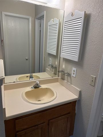 12308 DELLREY DR A, Austin, TX 78758