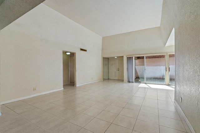 4705 Bayberry Lane, Tamarac, FL 33319