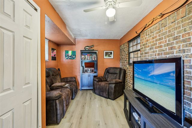 13512 County Road 2160, Kerens, TX 75144