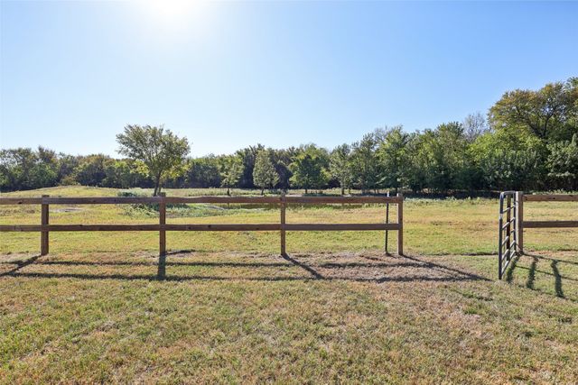 13512 County Road 2160, Kerens, TX 75144