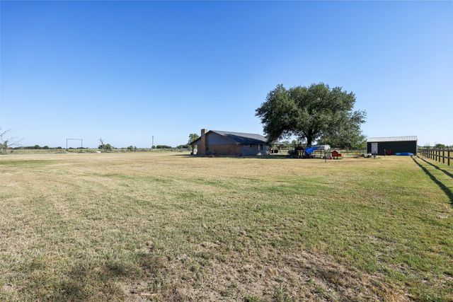 13512 County Road 2160, Kerens, TX 75144