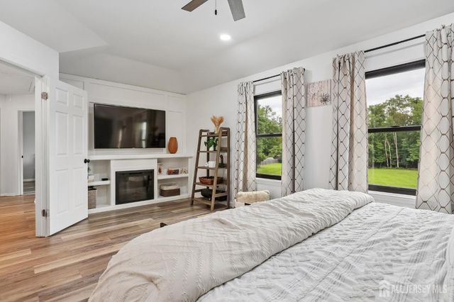 190 Market Street, Middlesex, NJ 08846