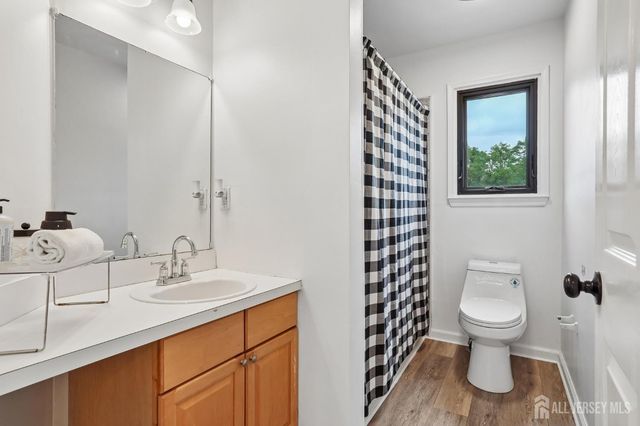 190 Market Street, Middlesex, NJ 08846