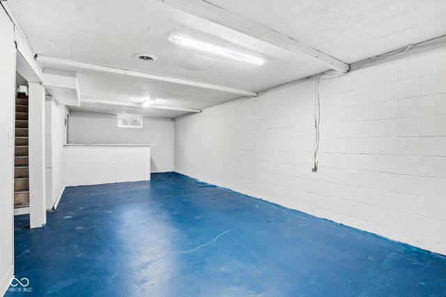 258 N 16th Avenue, Beech Grove, IN 46107