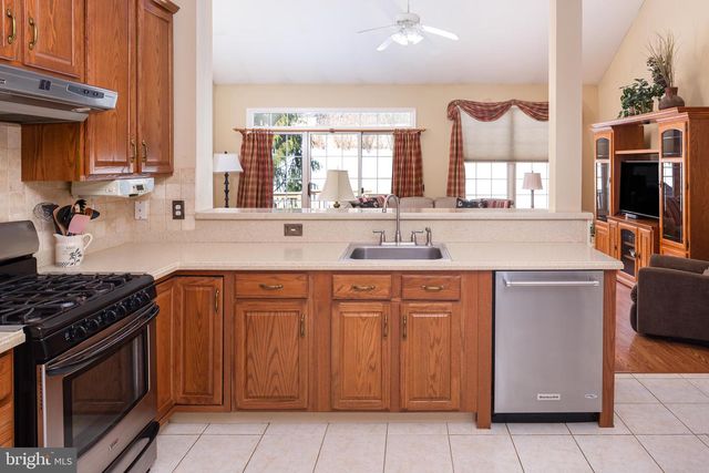 1703 YARDLEY DR, West Chester, PA 19380