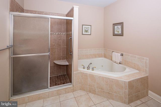 1703 YARDLEY DR, West Chester, PA 19380