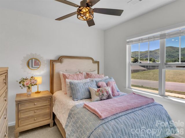 199 Farmwood Trail, Waynesville, NC 28786