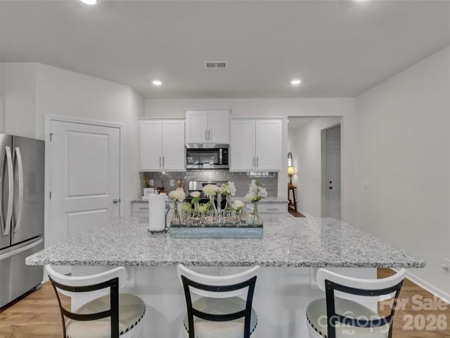 199 Farmwood Trail, Waynesville, NC 28786