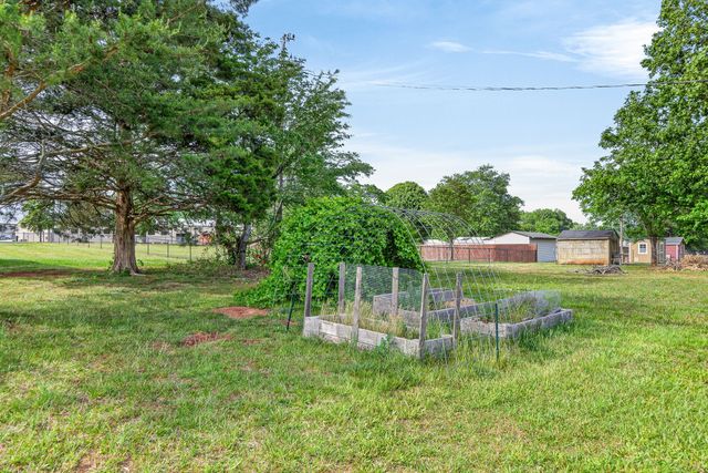 130 Dodson Ln, Rickman, TN 38580