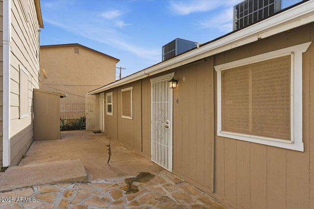 451 E 10TH Avenue, Apache Junction, AZ 85119