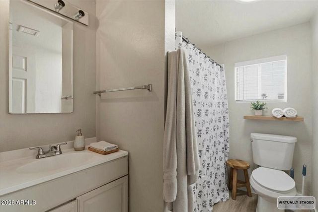 451 E 10TH Avenue, Apache Junction, AZ 85119