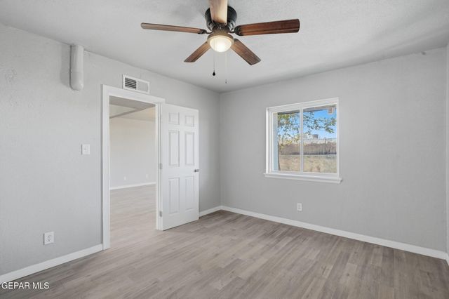 3251 ISLA MORADA Drive, El Paso, TX 79925