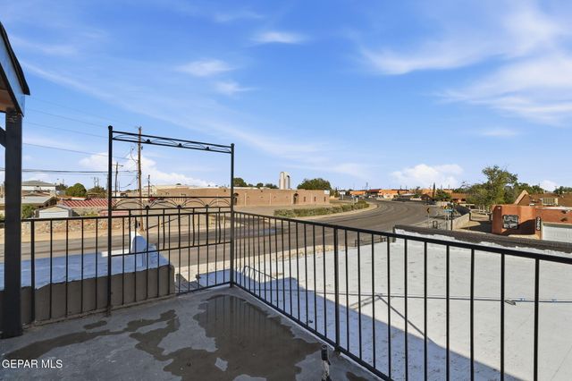 3251 ISLA MORADA Drive, El Paso, TX 79925