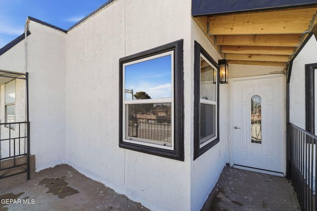 3251 ISLA MORADA Drive, El Paso, TX 79925