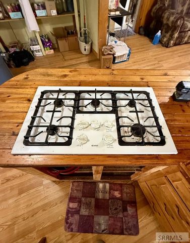 490 May Street, Idaho Falls, ID 83401