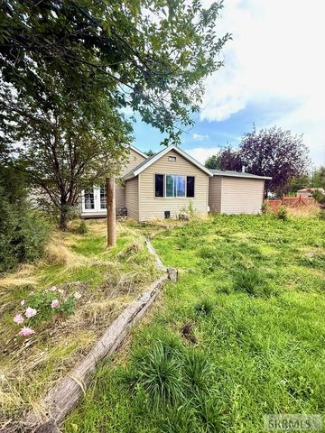 490 May Street, Idaho Falls, ID 83401